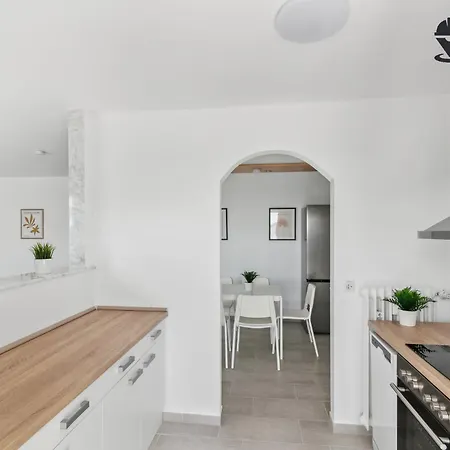 Appartement Monteur - Fuer Bis Zu 7 Personen In 63517 - Rod01