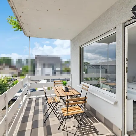 Monteur - Fuer Bis Zu 7 Personen In 63517 - Rod01 Appartement Rodenbach (Main-Kinzig)